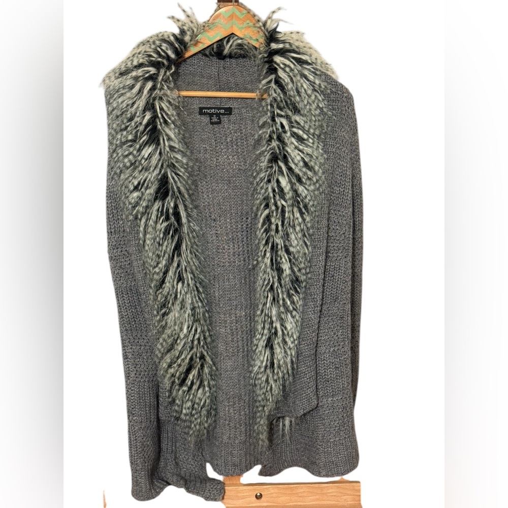 Moda Luxe Gray Cardigan with Faux Fur Trim